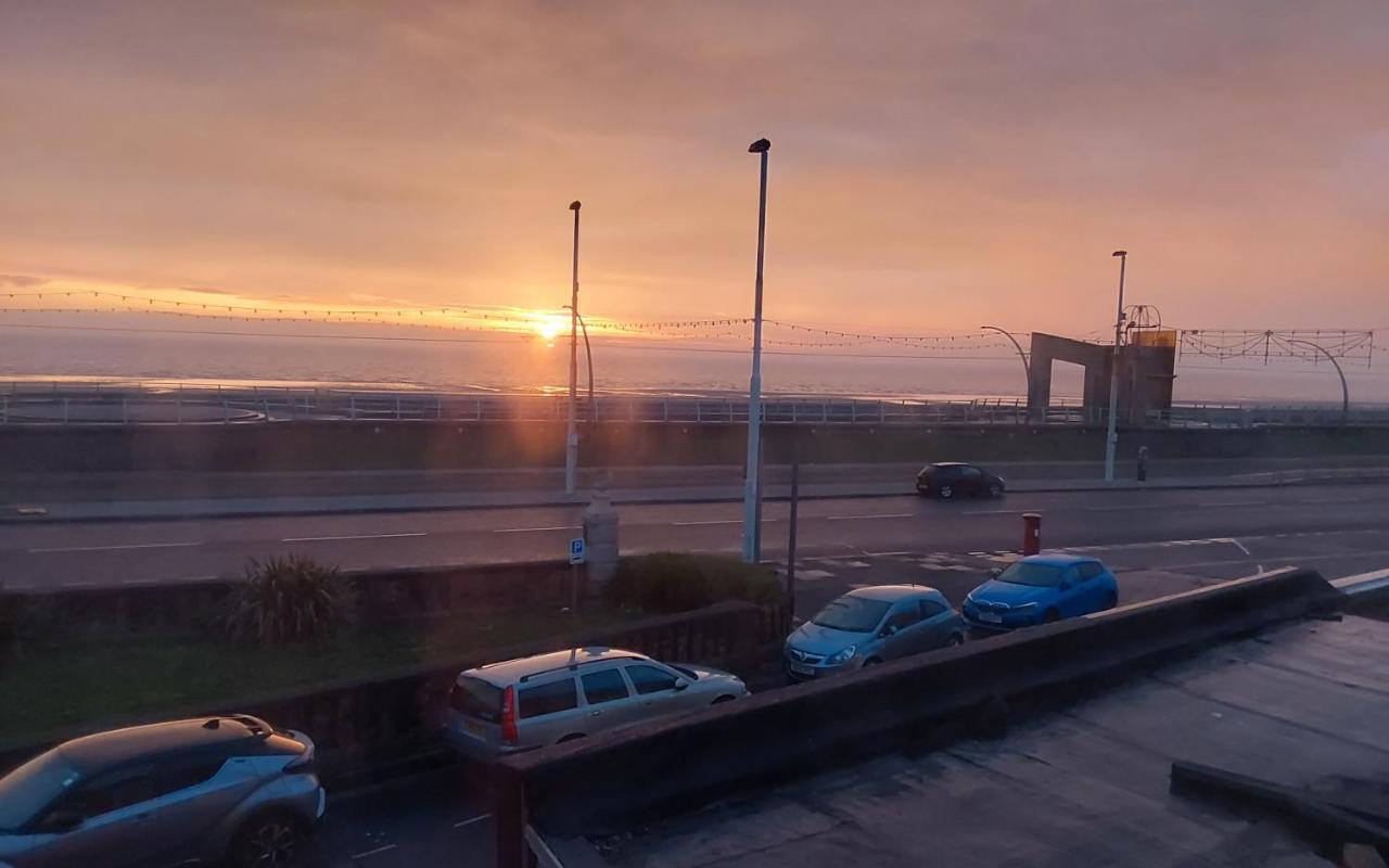 Ocean Bay Hotel Blackpool Kültér fotó