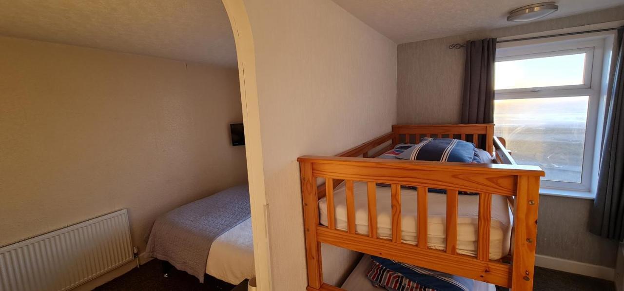 Ocean Bay Hotel Blackpool Kültér fotó