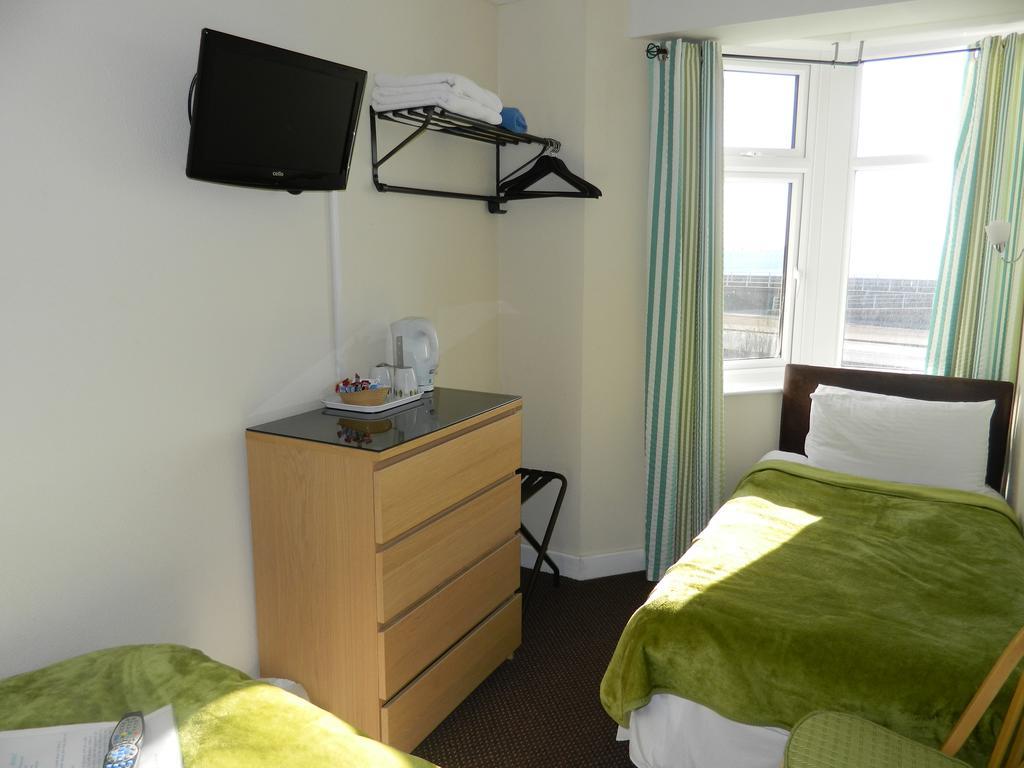 Ocean Bay Hotel Blackpool Kültér fotó